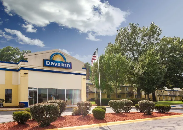 Cheap hotel: Days Inn By Wyndham Portage Indiana Dunes National Park
